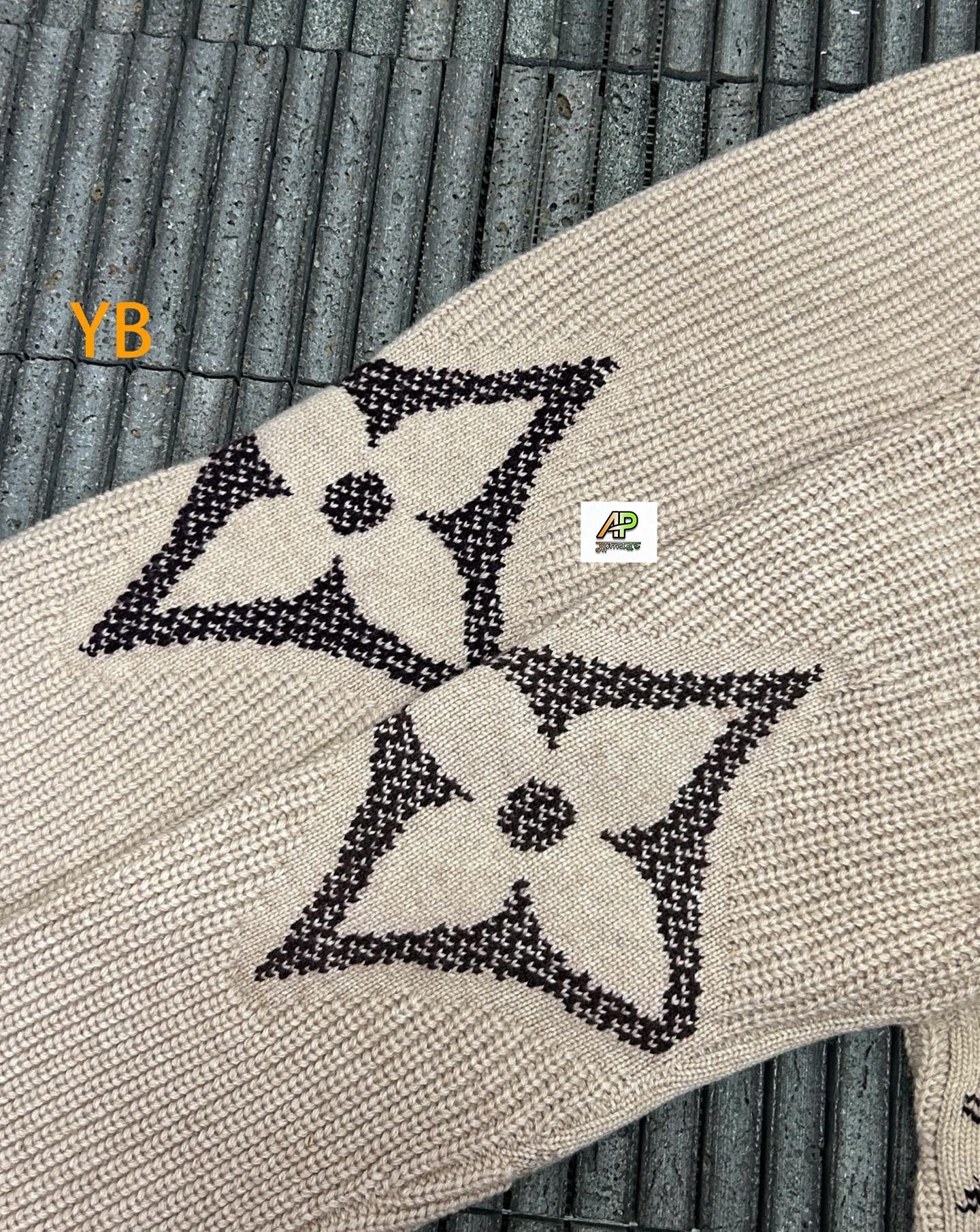 Louis Vuitton Crew Neck Knitted Sweater Wool Jacquard