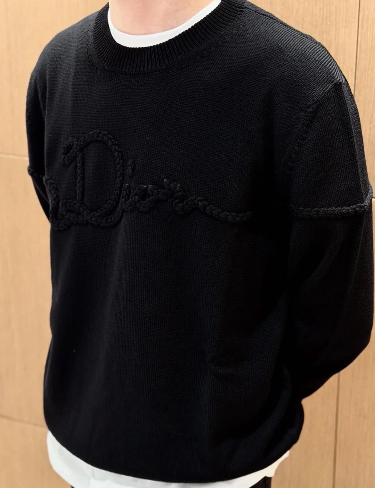 Dior Machine-stitched Embroidered Logo Knitwear