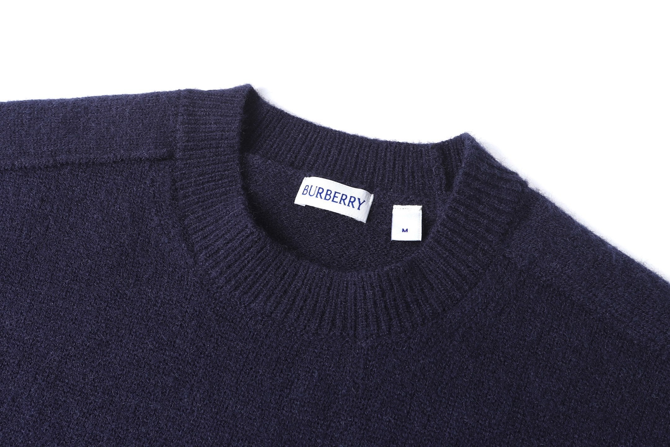 Burberry Solid Color Crew Neck Cashmere Knit Sweater
