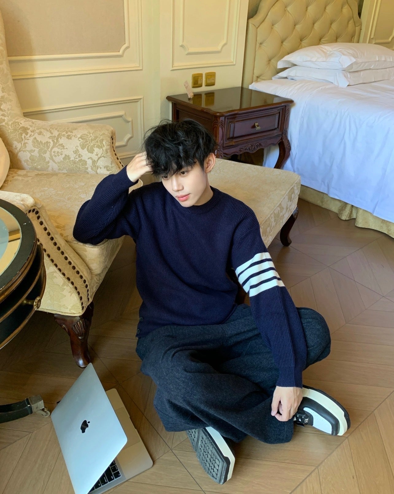 Thom Browne K53 Four-Stripe Wool Crew Neck Sweater – Smoky Gray