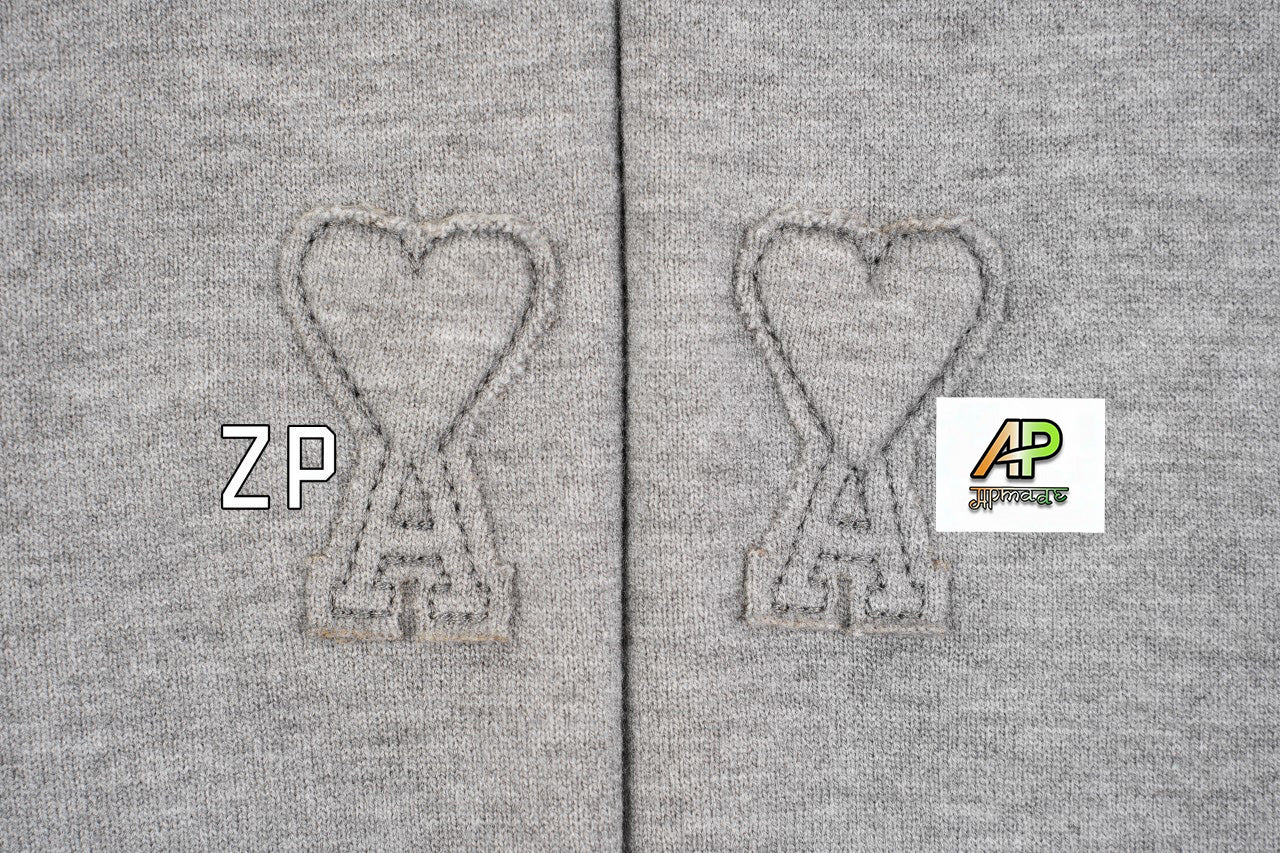 Ami Paris Appliqué Heart Embroidery Square Neck Cardigan