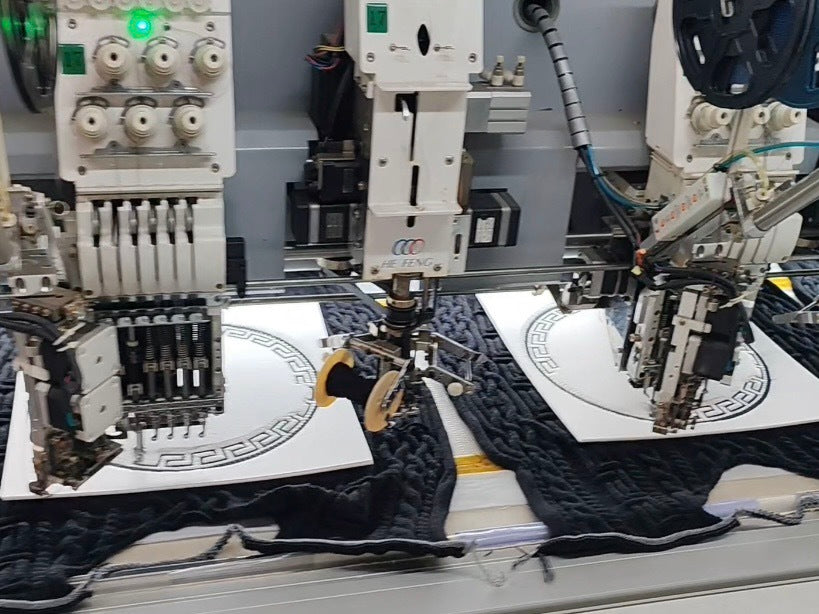 Versace 25SS Crew Neck Jacquard Embroidered Sweater