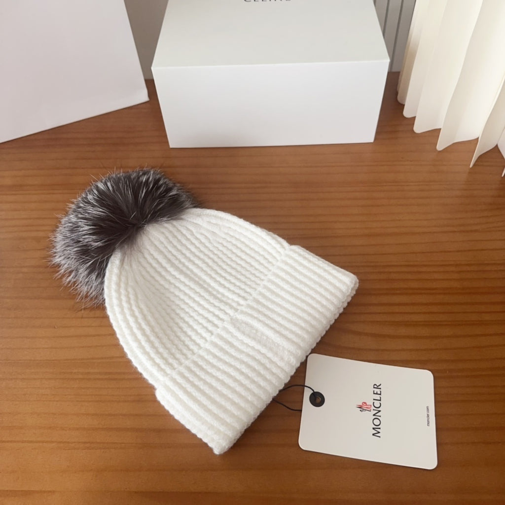 Moncler Cashmere Pom-Pom Knitted Hat