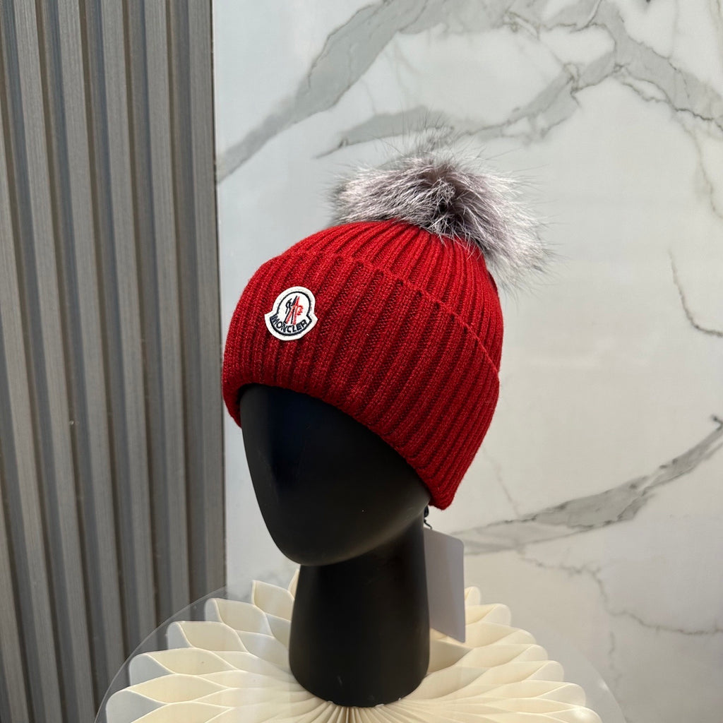 Moncler Classic Cashmere Knitted Hat