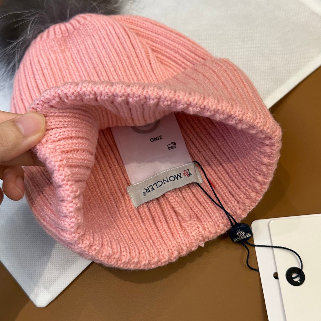 Moncler Classic Cashmere Knitted Hat