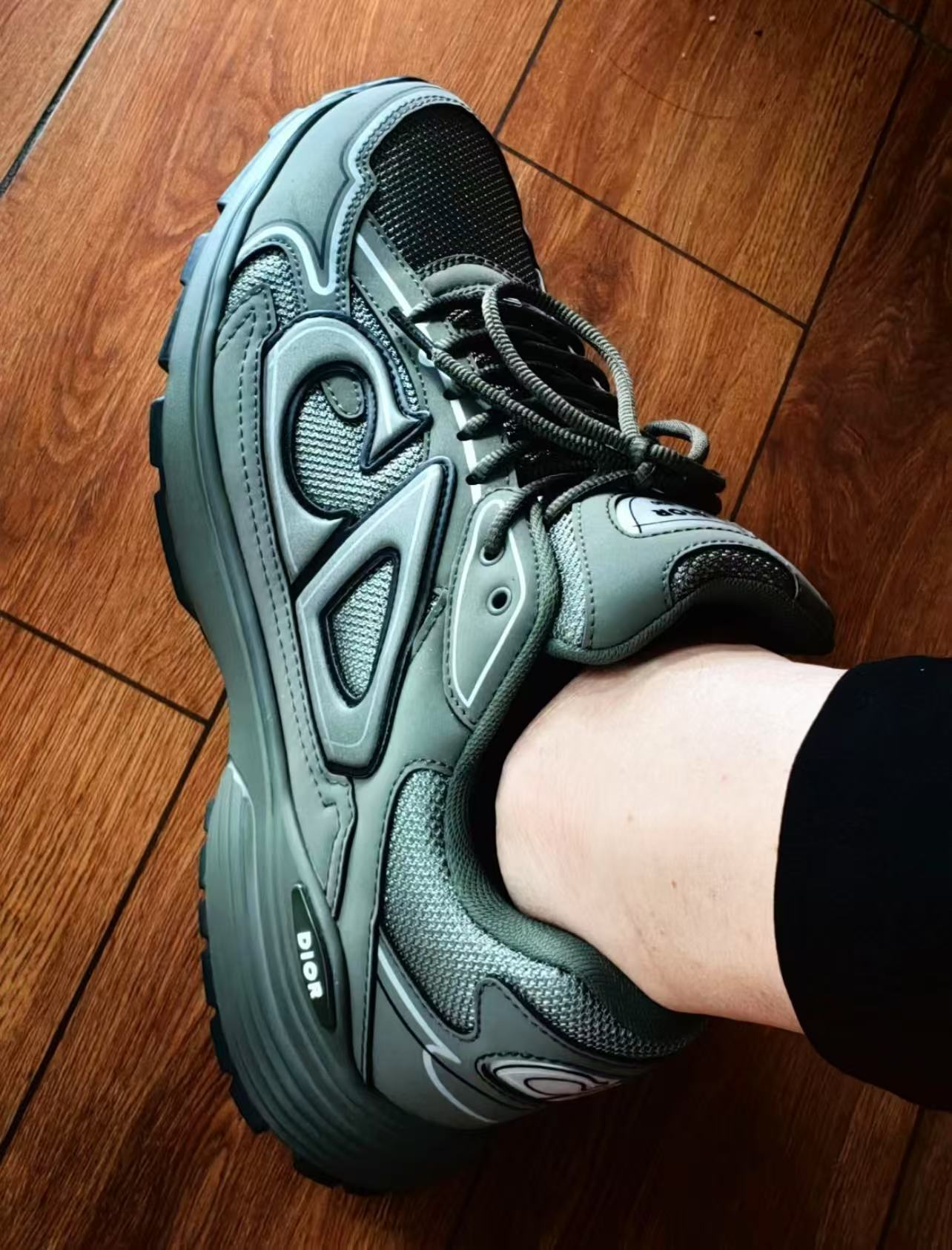 Christian Dior B30 Sneakers