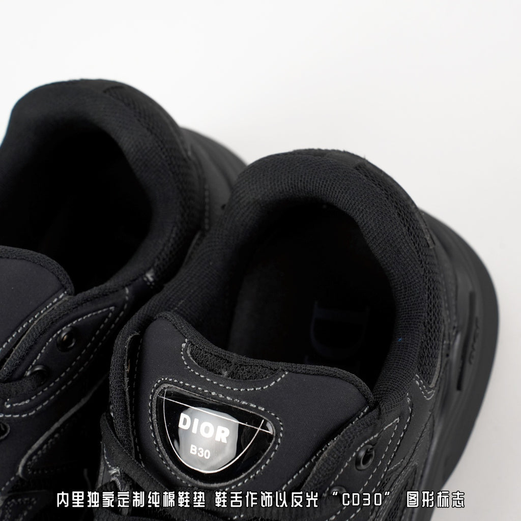 Christian Dior B30 Sneakers