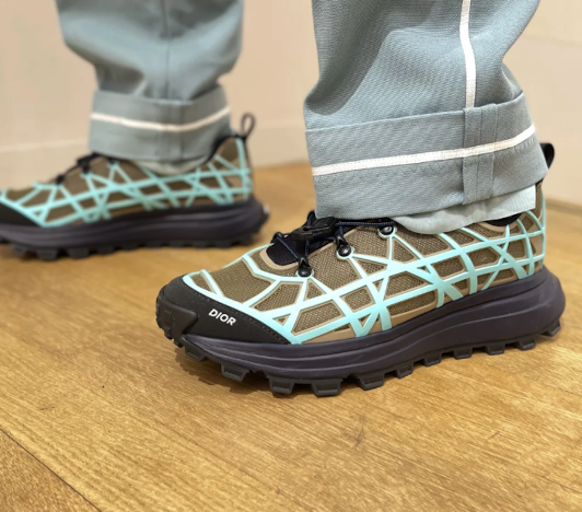 Christian Dior B31 Runner Sneakers