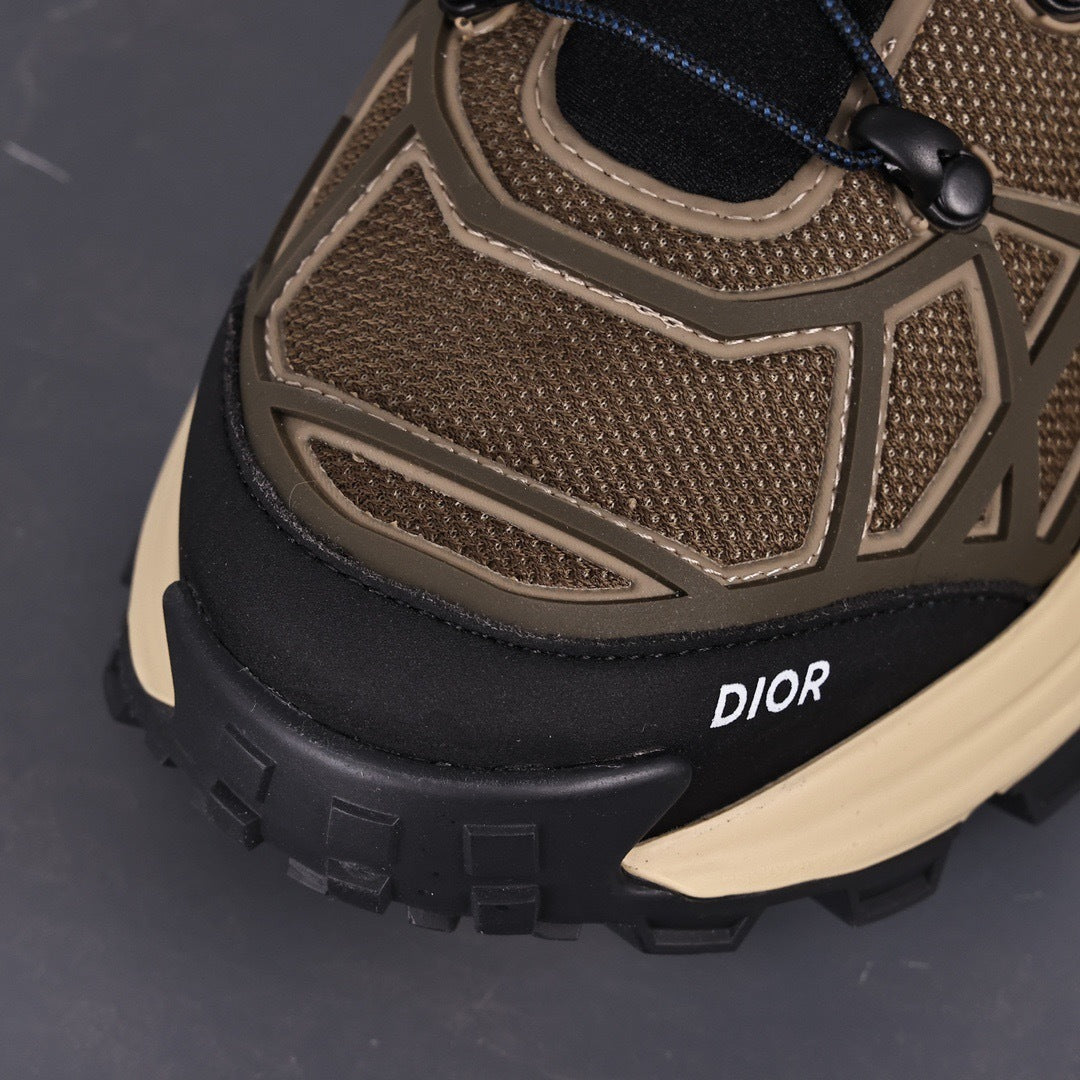 Christian Dior B31 Runner Sneakers
