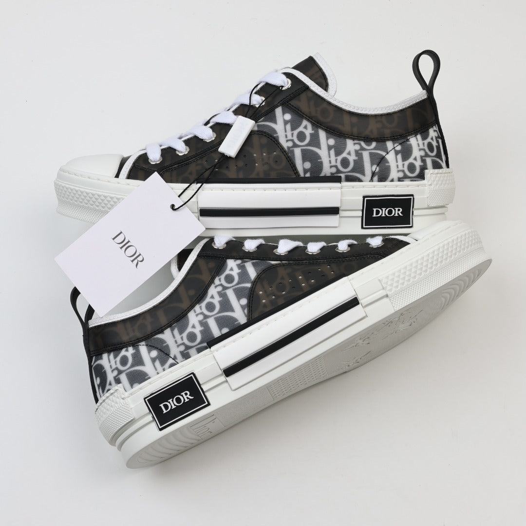 Christian Dior B23 Oblique Low Top Sneakers
