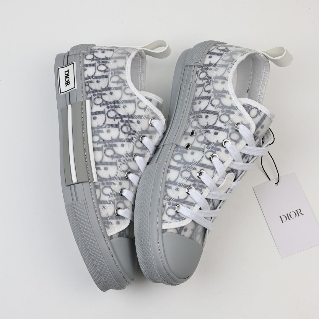 Christian Dior B23 Oblique Low Top Sneakers