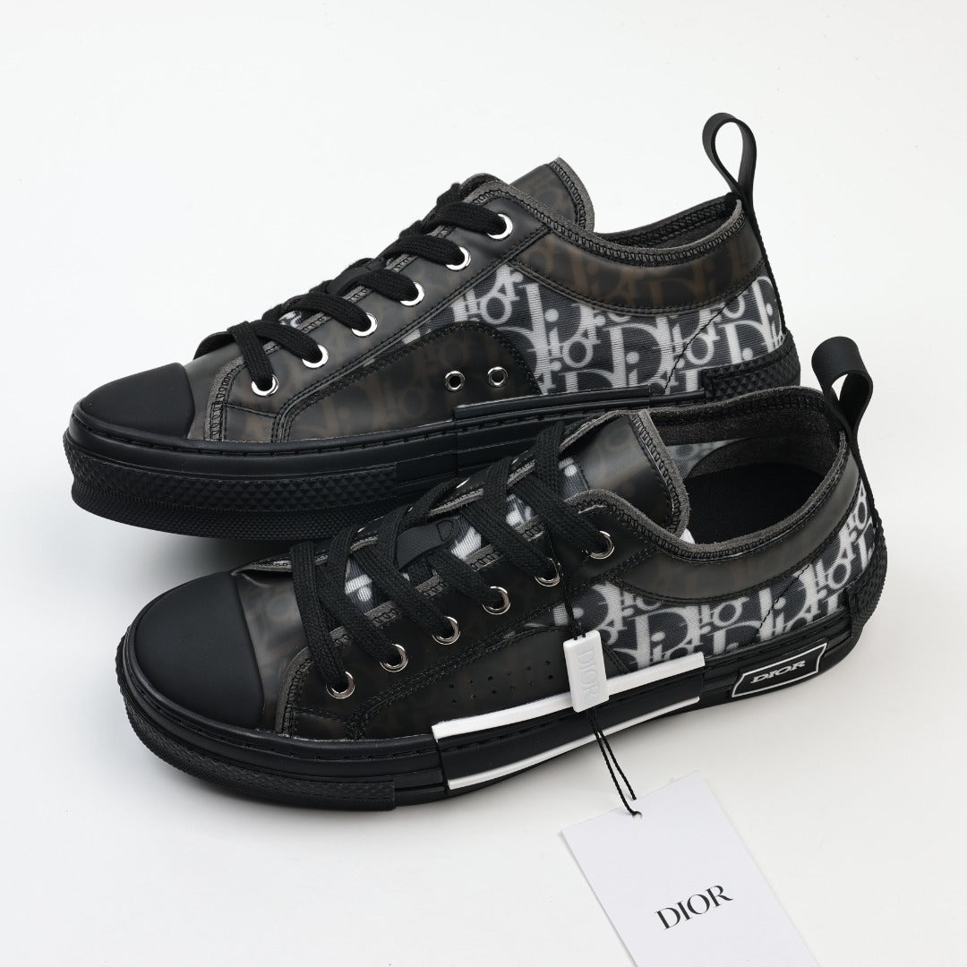 Christian Dior B23 Oblique Low Top Sneakers