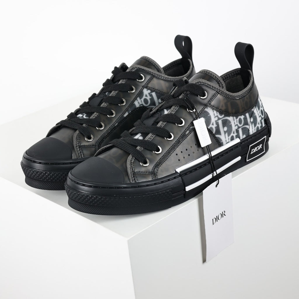 Christian Dior B23 Oblique Low Top Sneakers