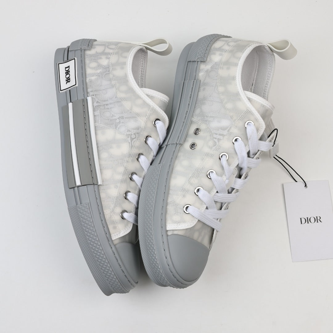 Christian Dior B23 Oblique Low Top Sneakers