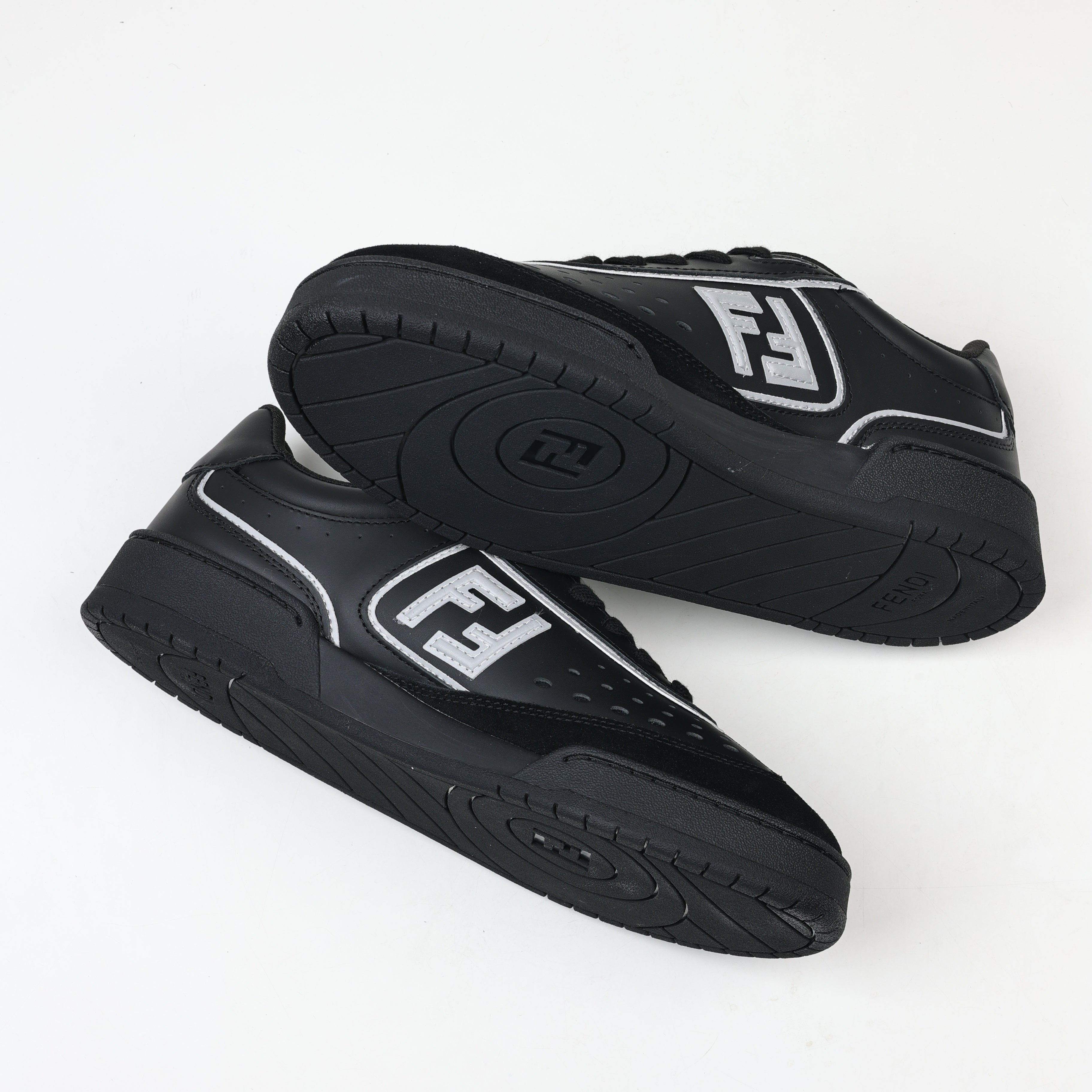 Fendi Match Low-Top Sneakers