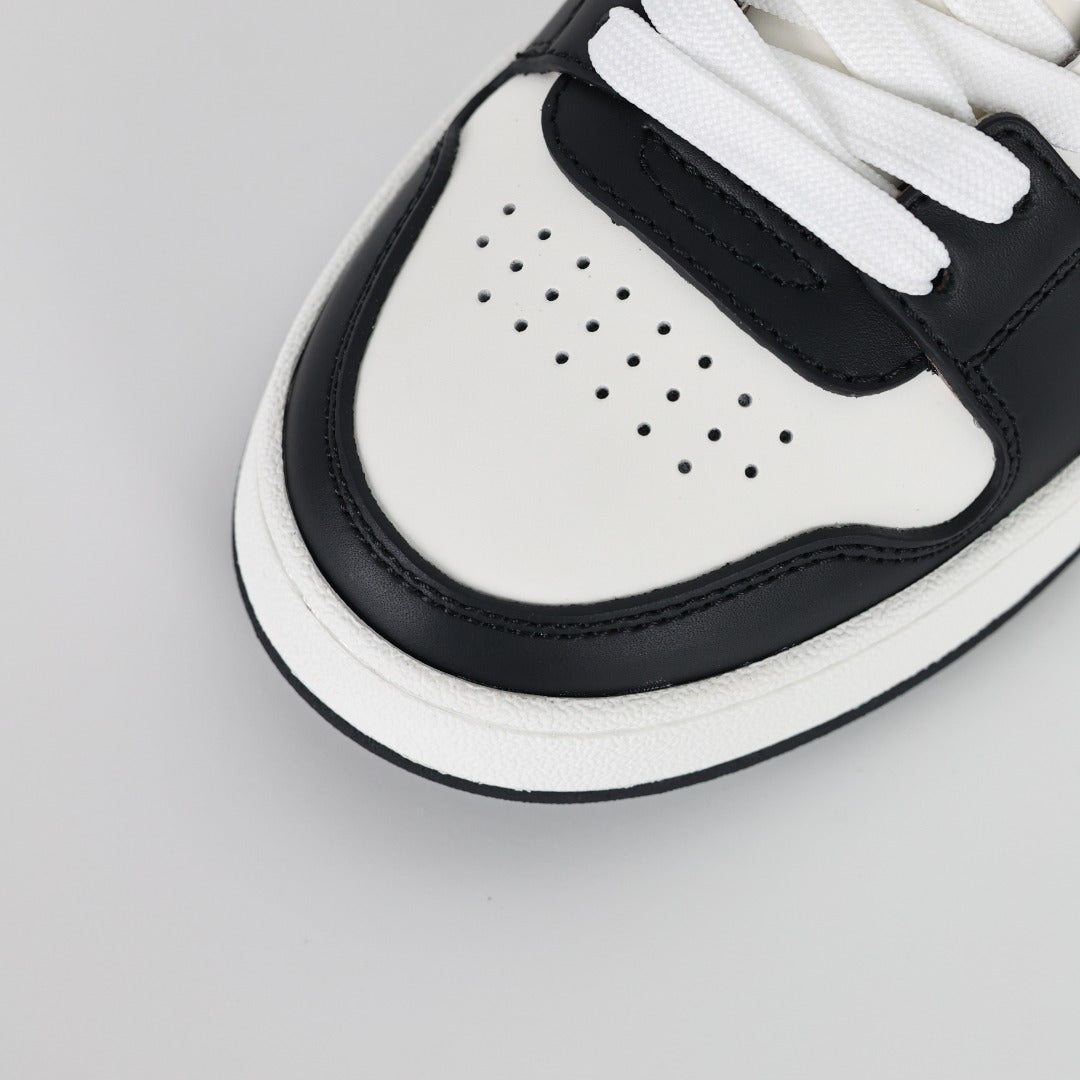 Fendi Match Low-Cut Sneakers