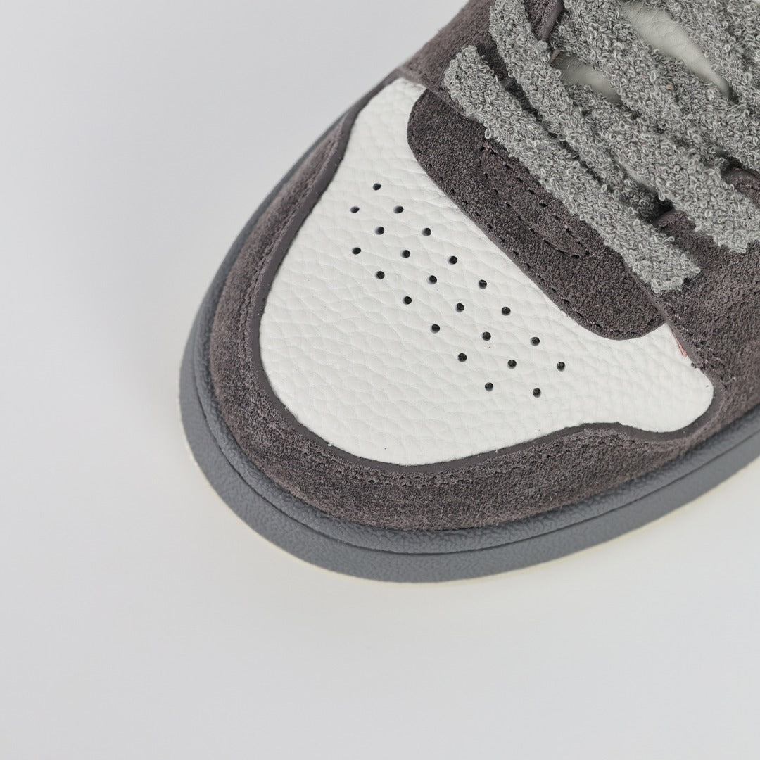 Fendi Match Low-Cut Sneakers