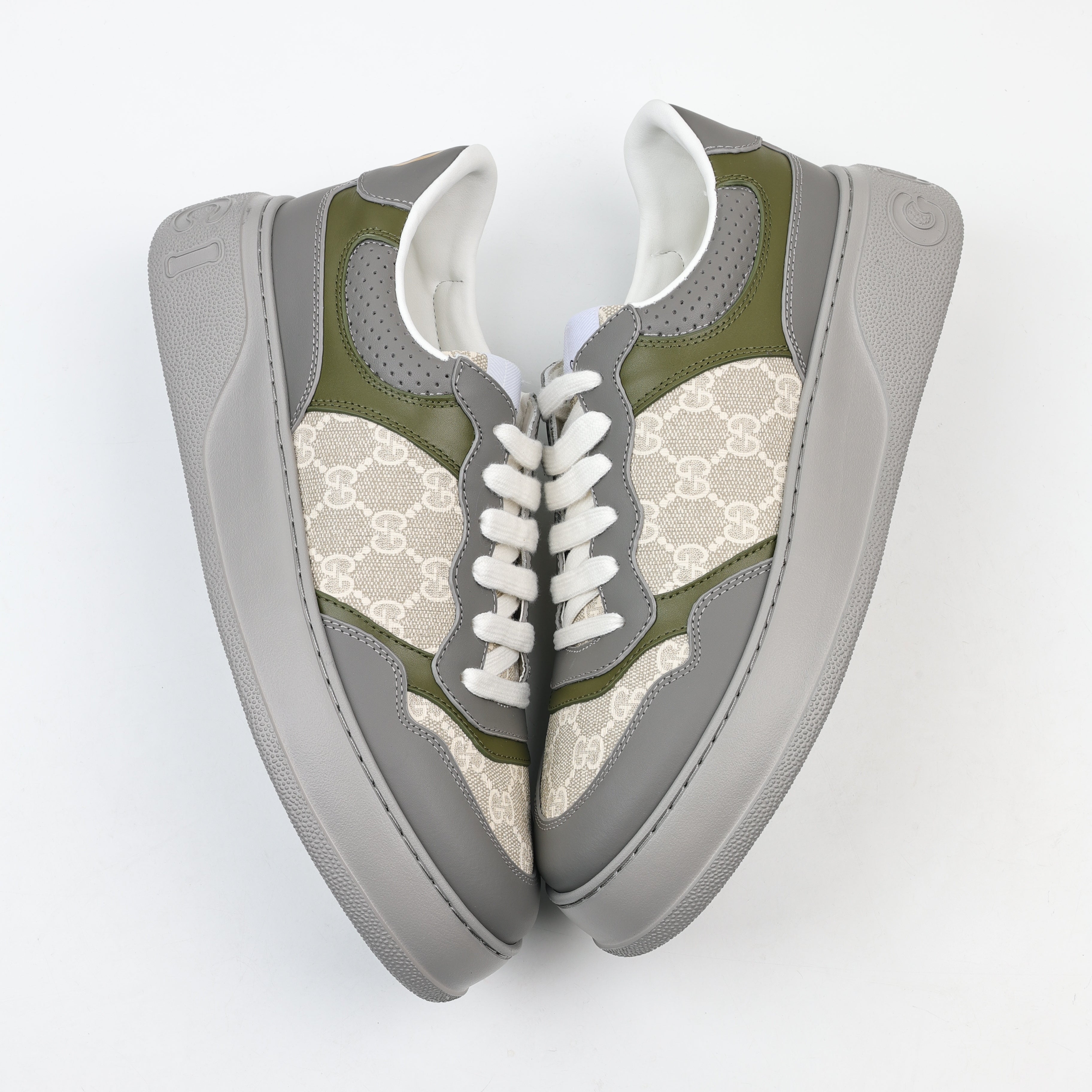 Gucci Chunky Screener Sneakers