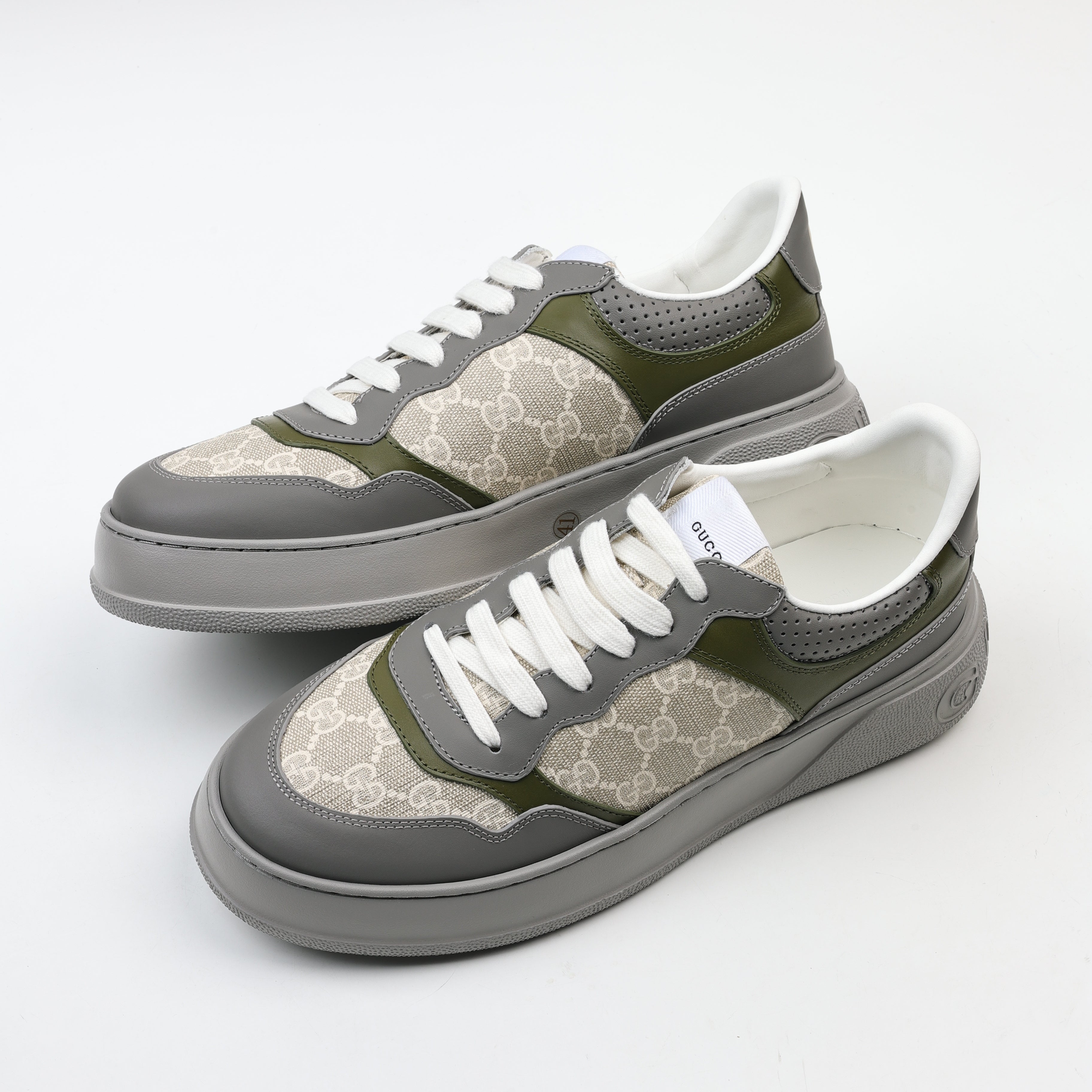 Gucci Chunky Screener Sneakers