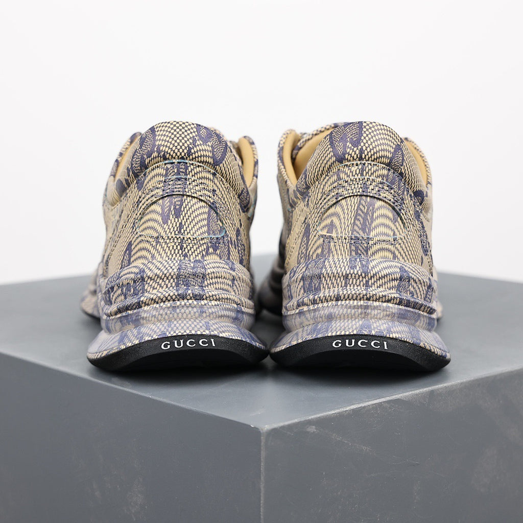 Gucci Run Sneakers