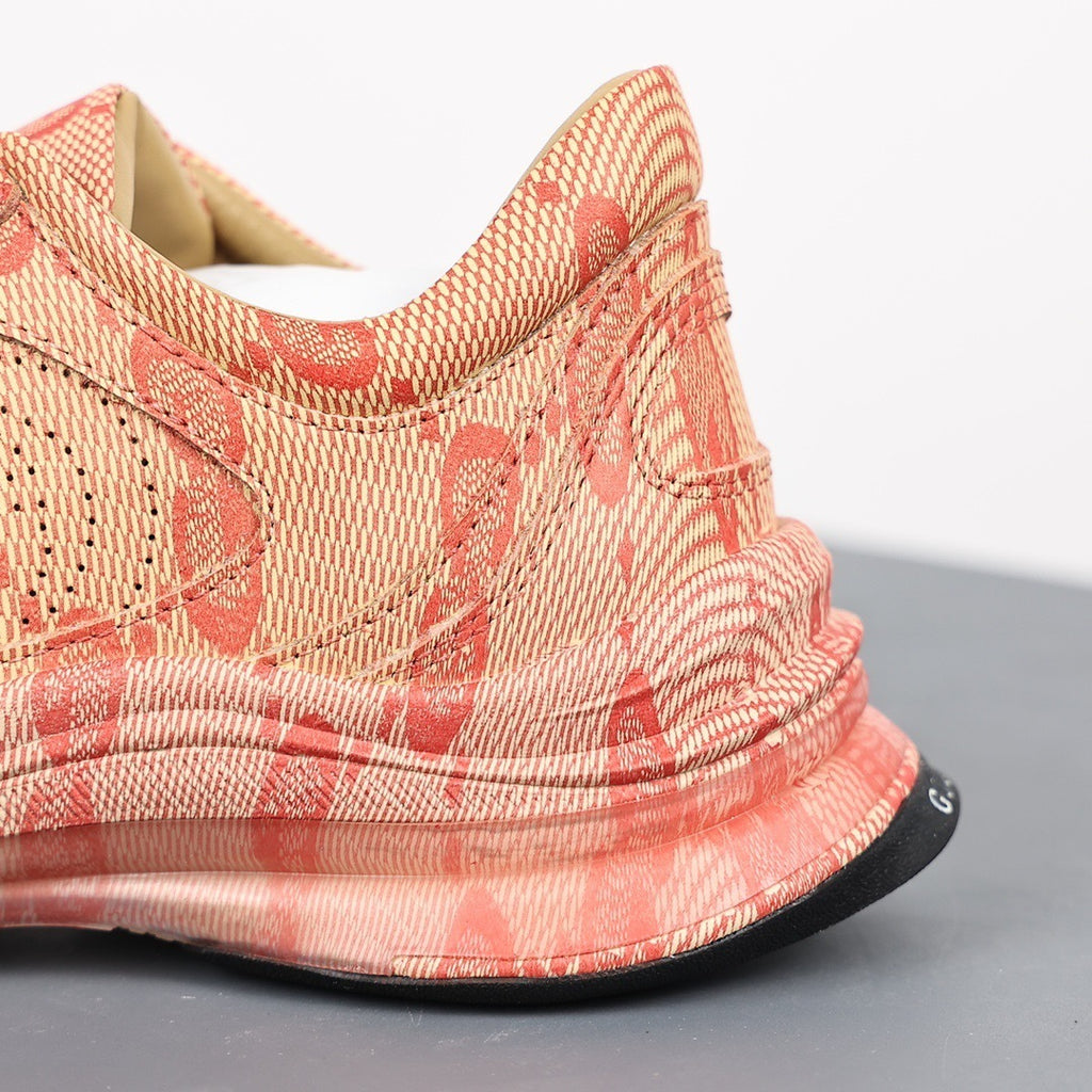 Gucci Run Sneakers
