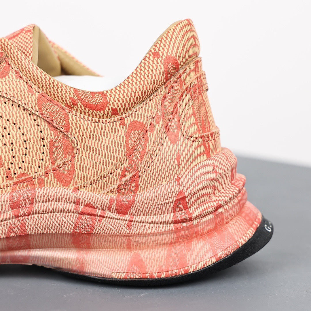 Gucci Run Sneakers