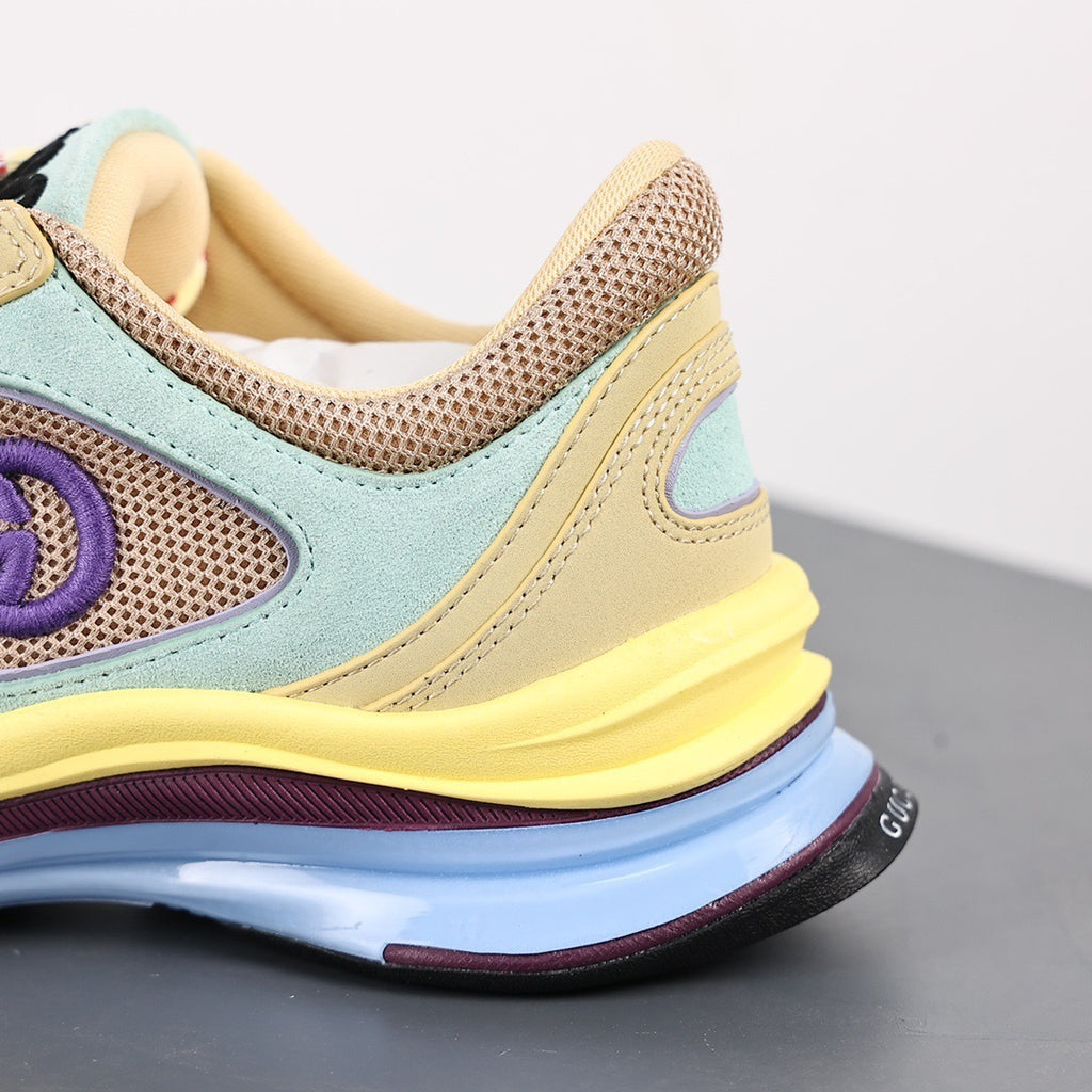 Gucci Run Sneakers