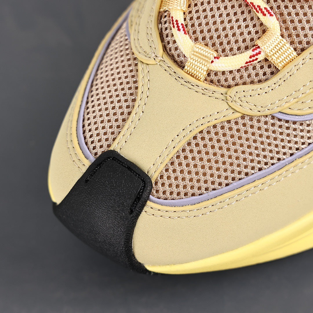 Gucci Run Sneakers