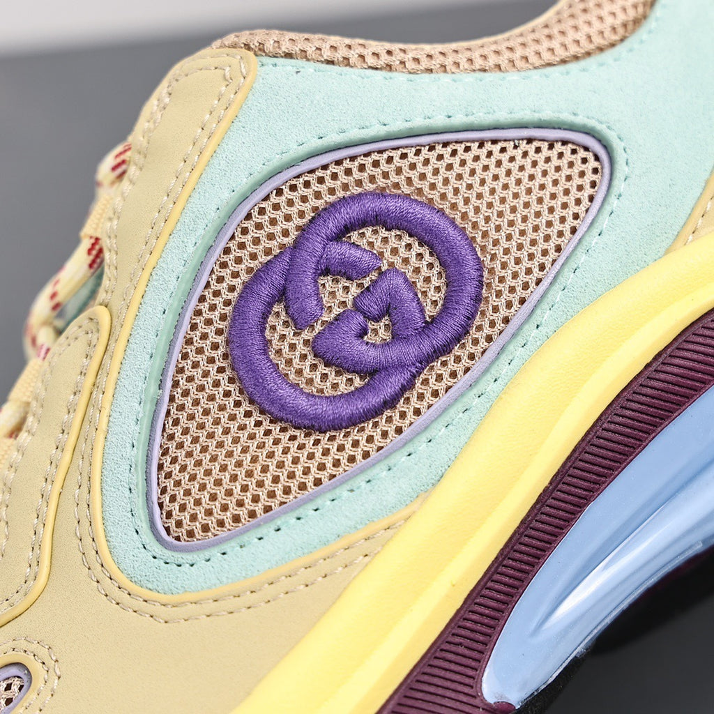 Gucci Run Sneakers