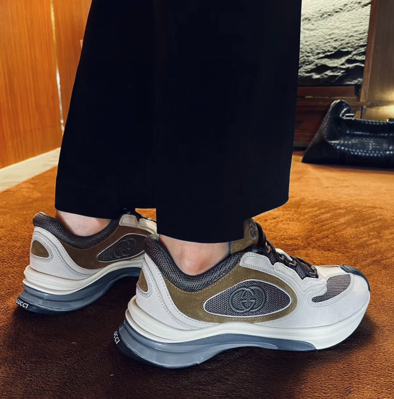 Gucci Run Sneakers