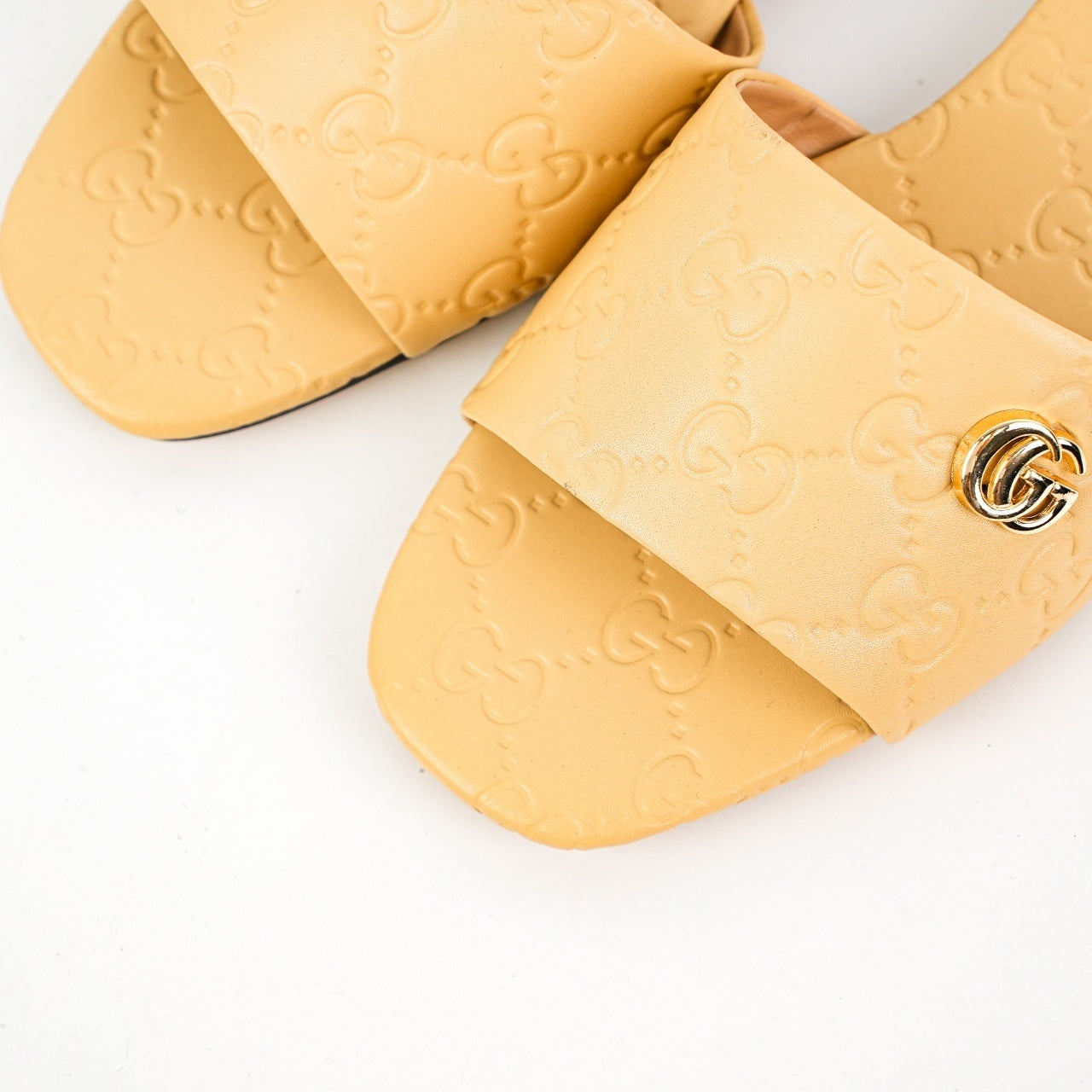 Gucci GG Matelassé Sandal
