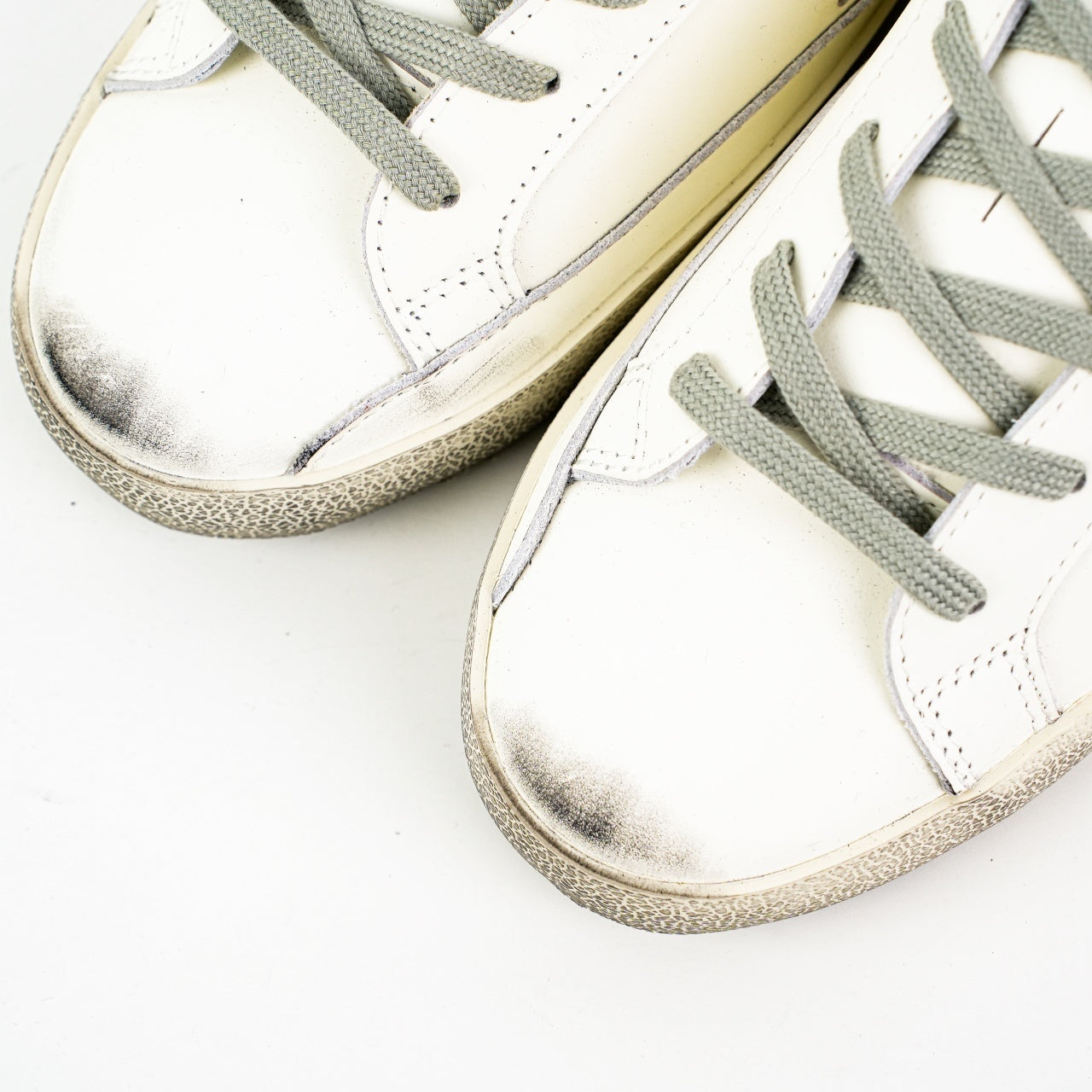 Golden Goose Super-Star Sneakers
