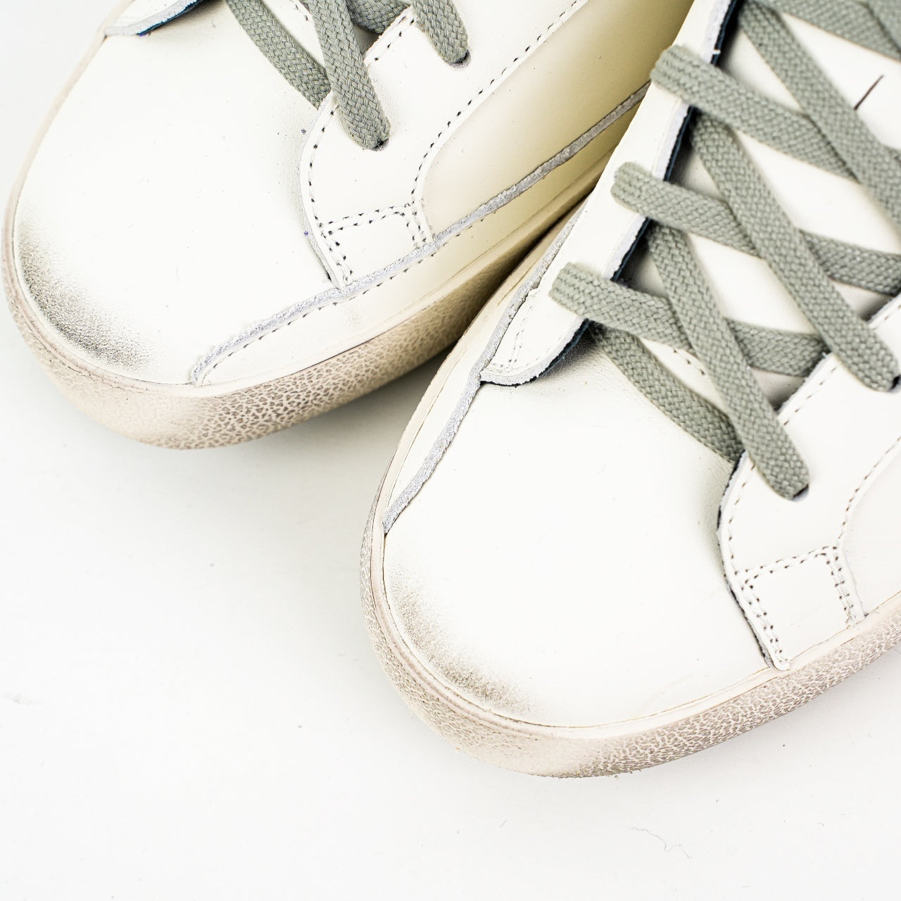 Golden Goose Super-Star Sneakers