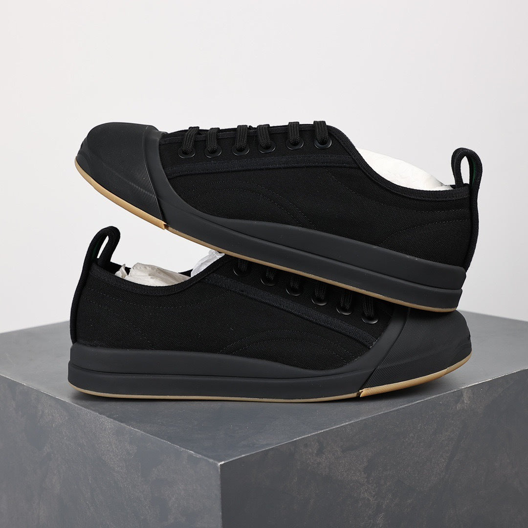 Bottega Veneta Vulcan Low Top Sneakers