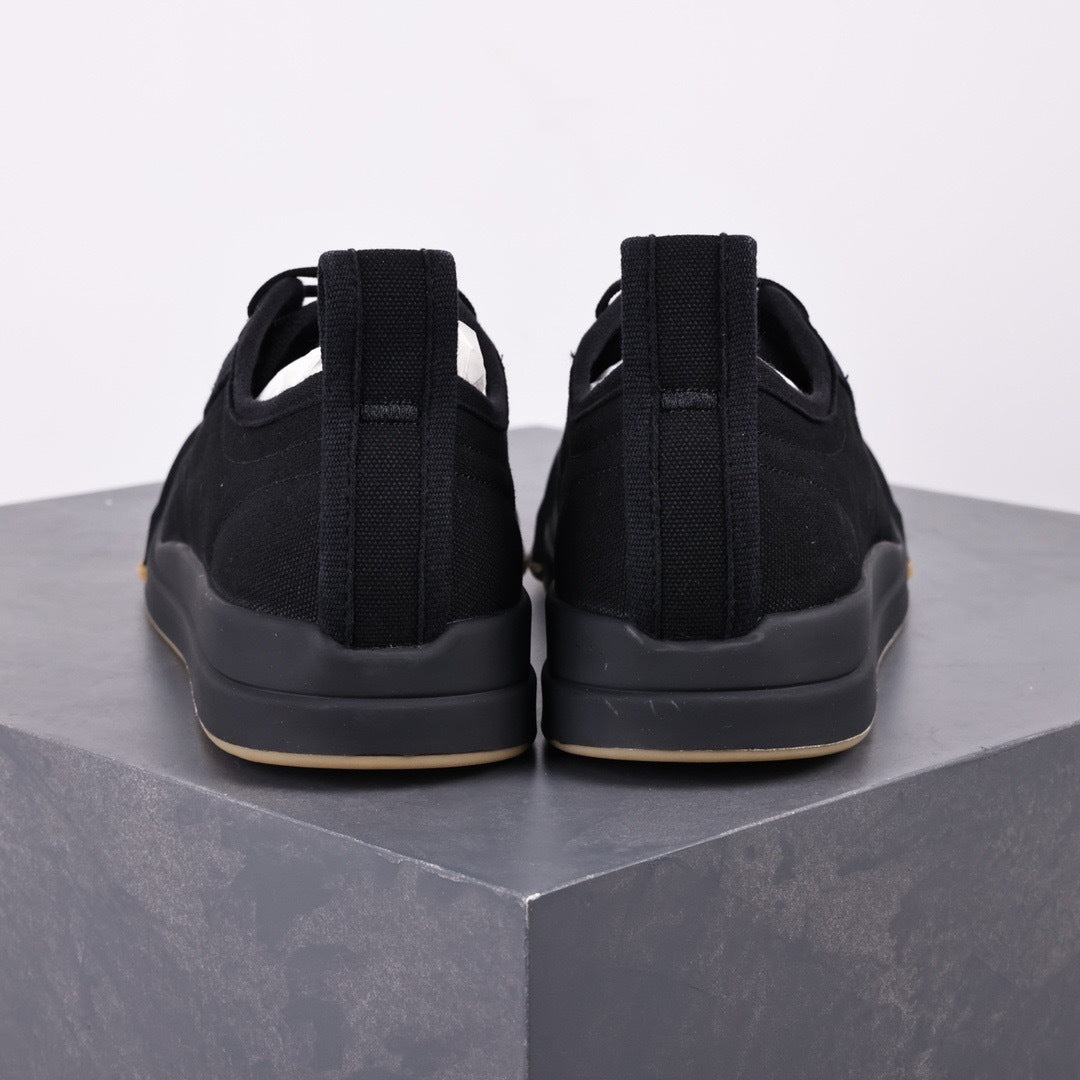 Bottega Veneta Vulcan Low Top Sneakers