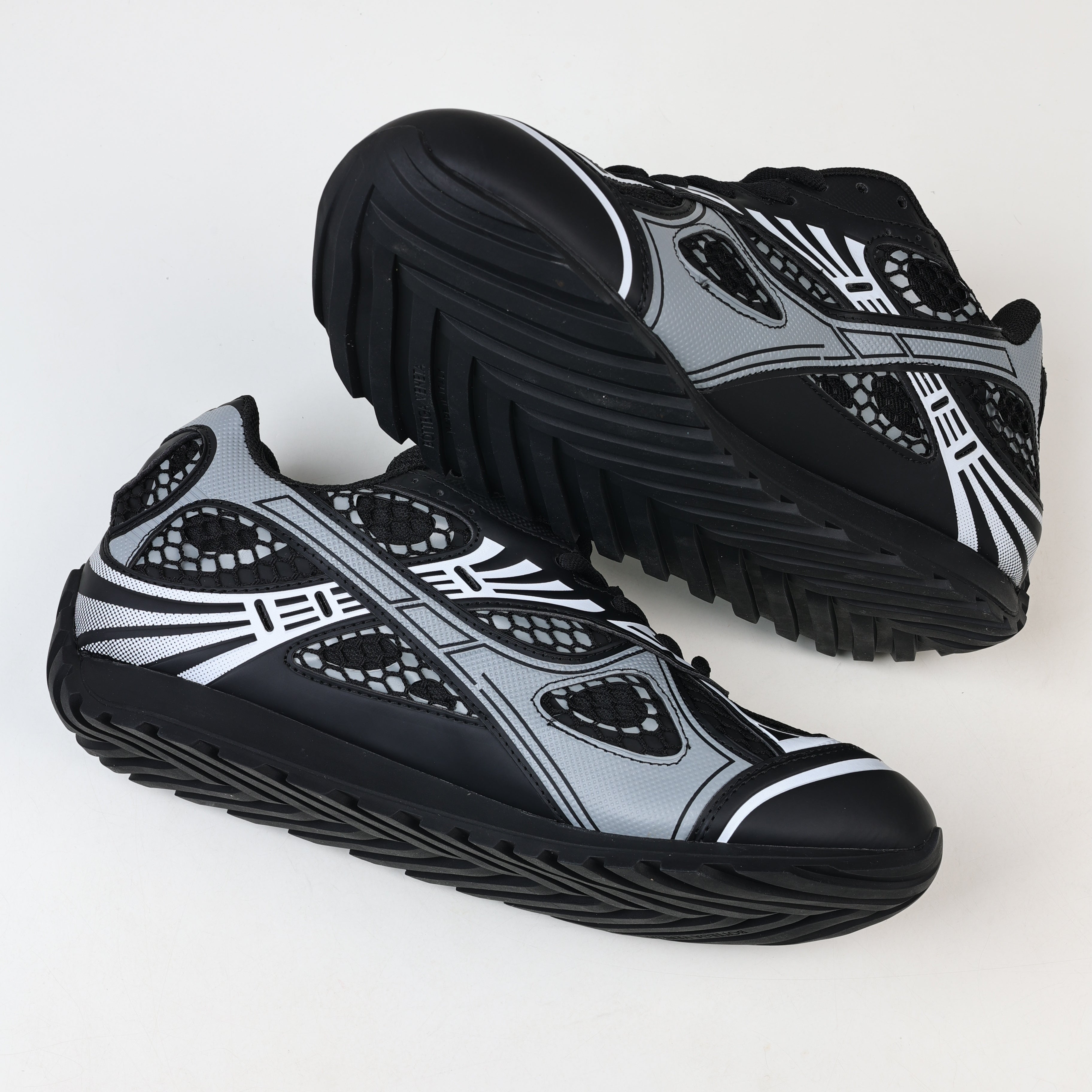 Bottega Veneta Orbit Sneakers
