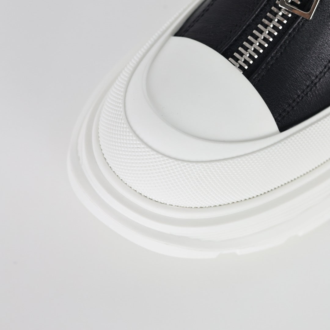 Alexander McQueen Tread Slick Sneakers