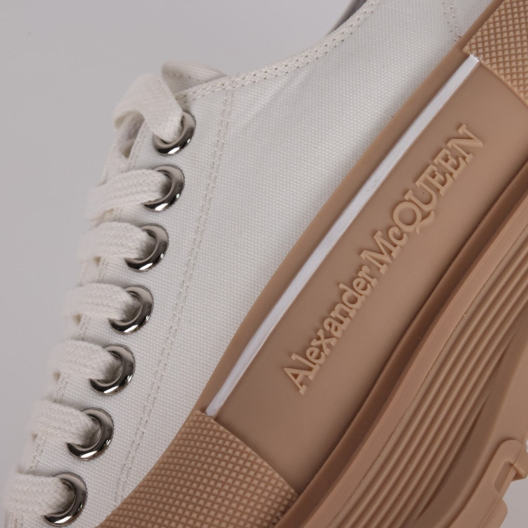 Alexander McQueen Tread Slick Low-Top Sneakers