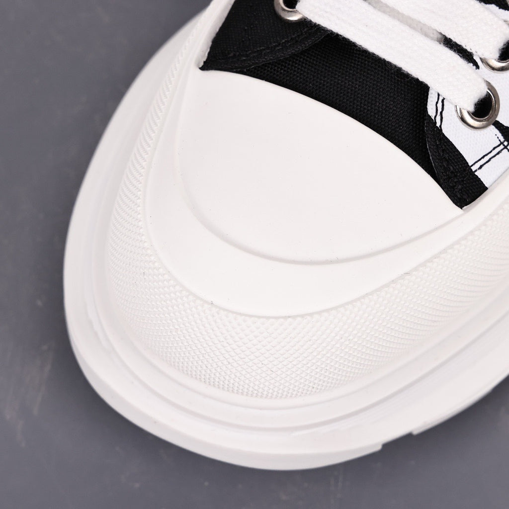 Alexander McQueen Tread Slick Low-Top Graffiti Sneakers