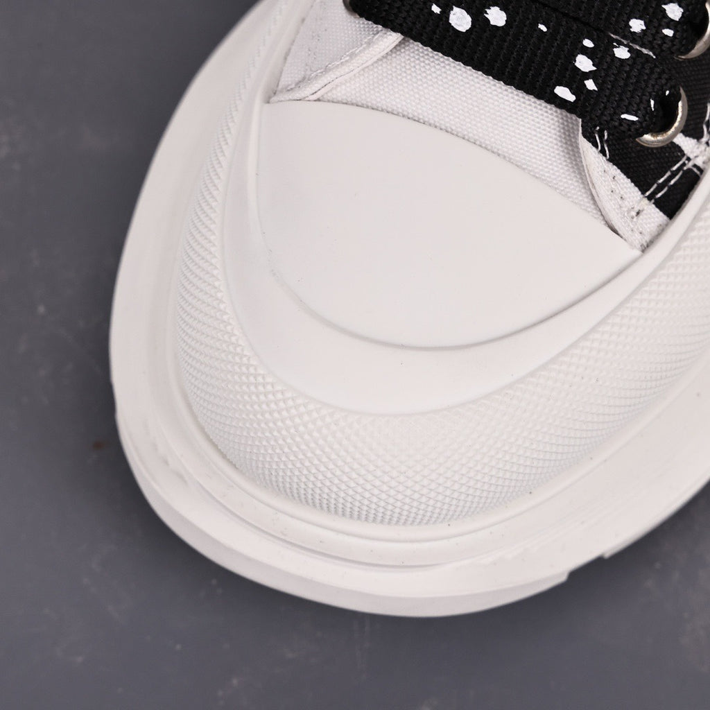 Alexander McQueen Tread Slick Low-Top Graffiti Sneakers