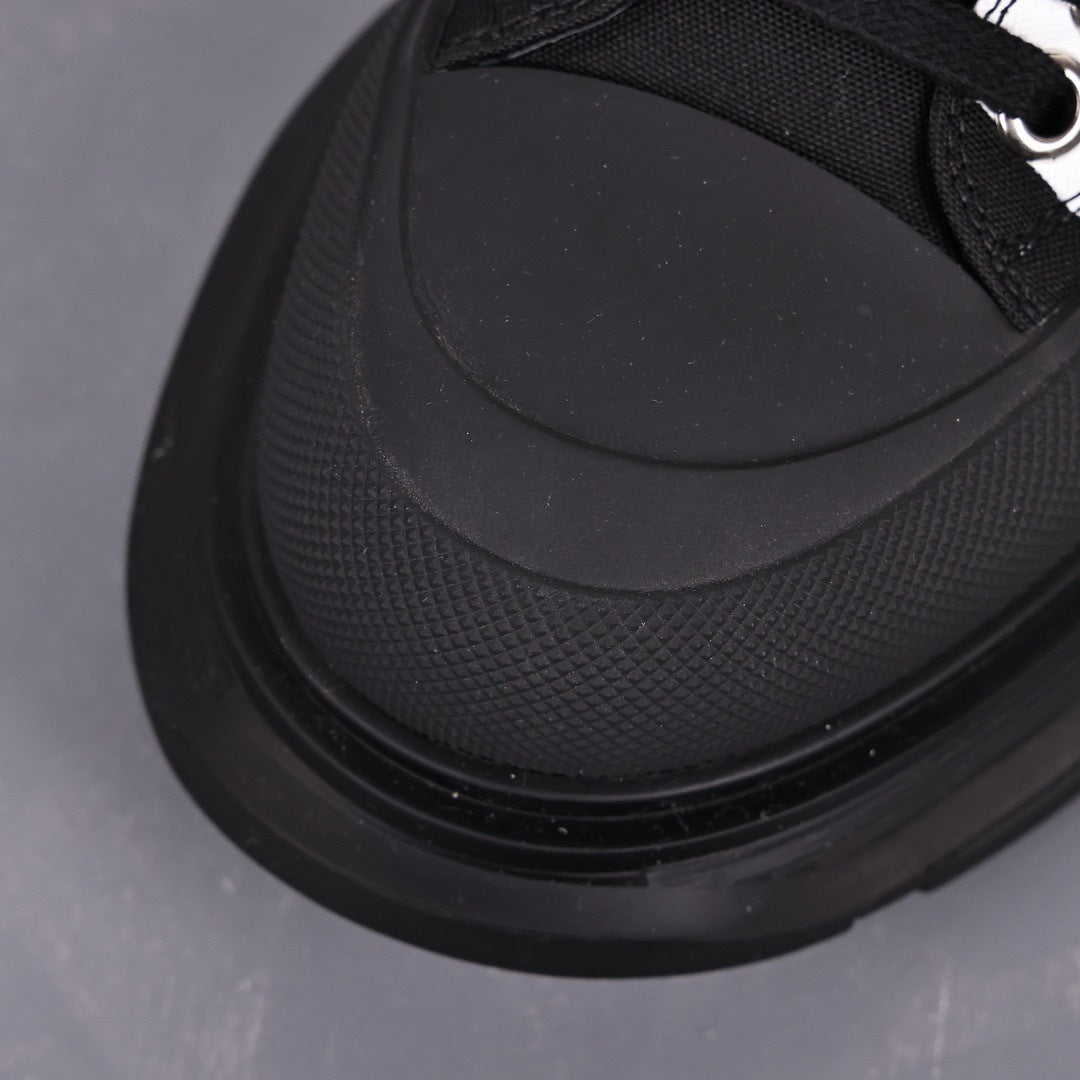Alexander McQueen Tread Slick Low-Top Graffiti Sneakers
