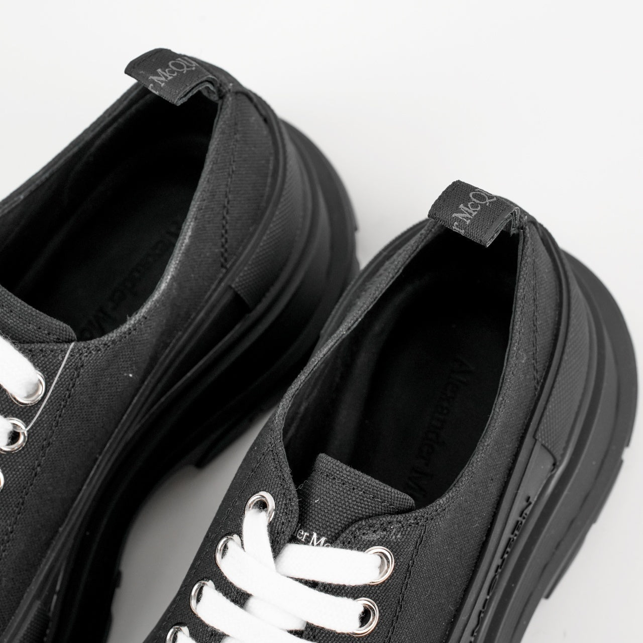 Alexander McQueen Tread Slick Low-Top Sneakers