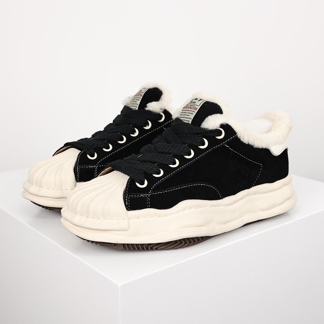 Maison Mihara Yasuhiro Blakey Low-Top Sneakers
