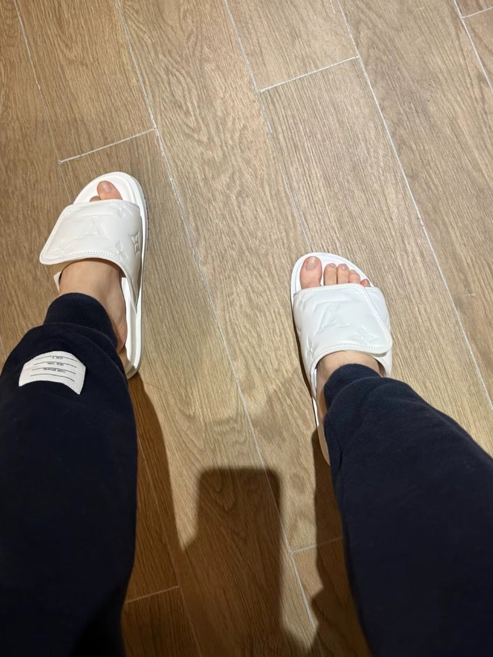 Louis Vuitton Miami Slides