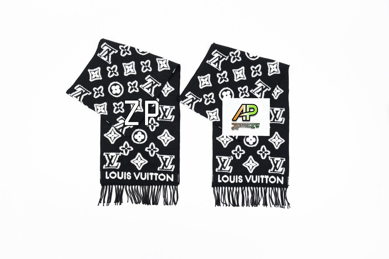 Louis Vuitton 3D Design Wool Scarf