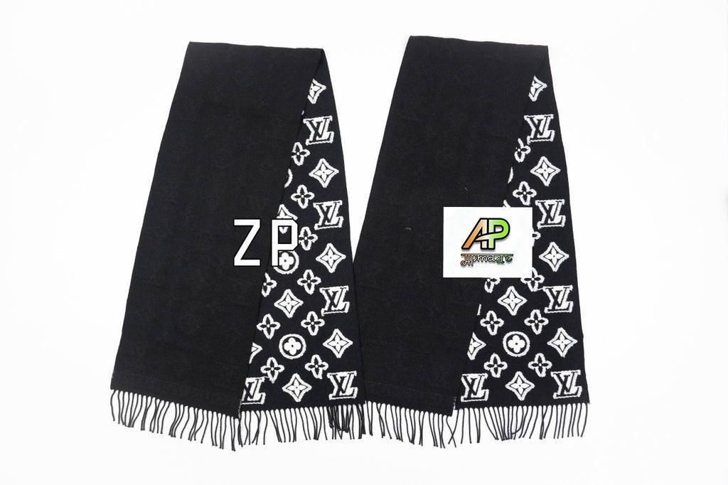 Louis Vuitton 3D Design Wool Scarf