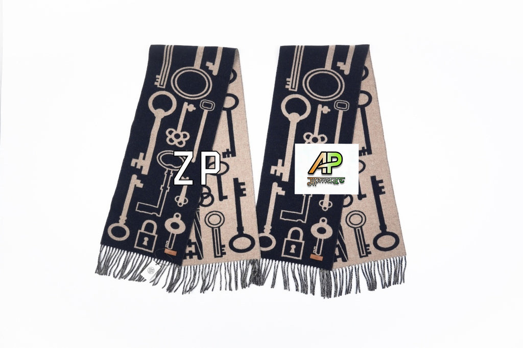 Hermès Clefa Leather Patchwork Fleece Scarf