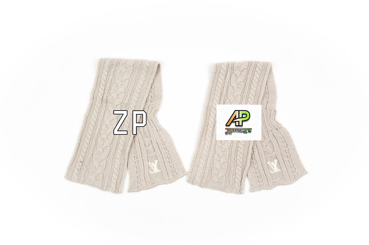 Louis Vuitton Woven Embroidered Scarf