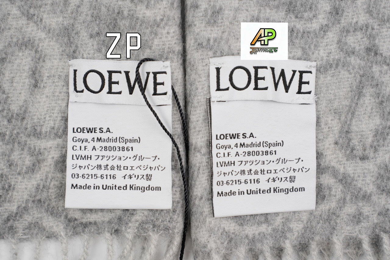 Loewe Scarf