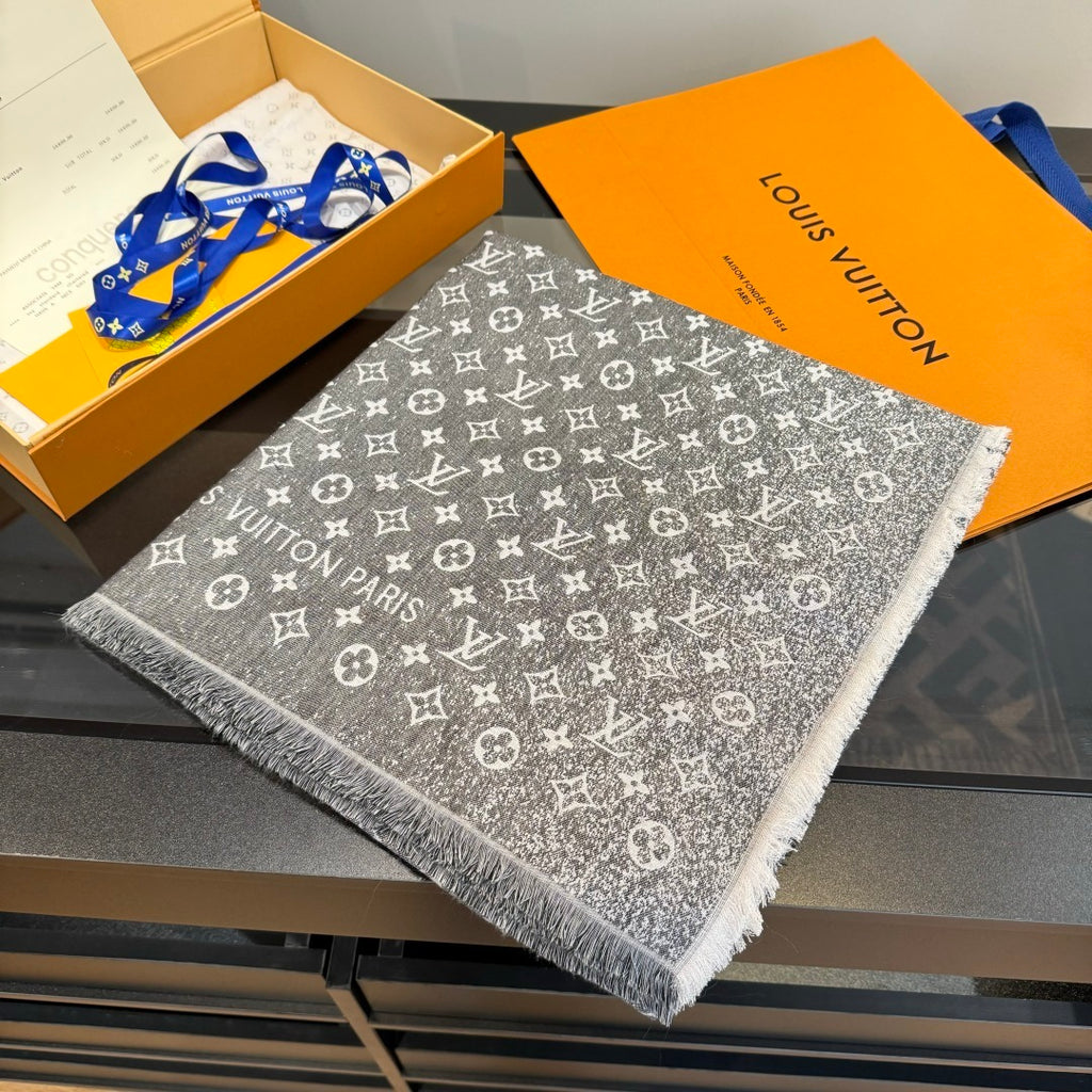 Louis Vuitton Jacquard Scarf